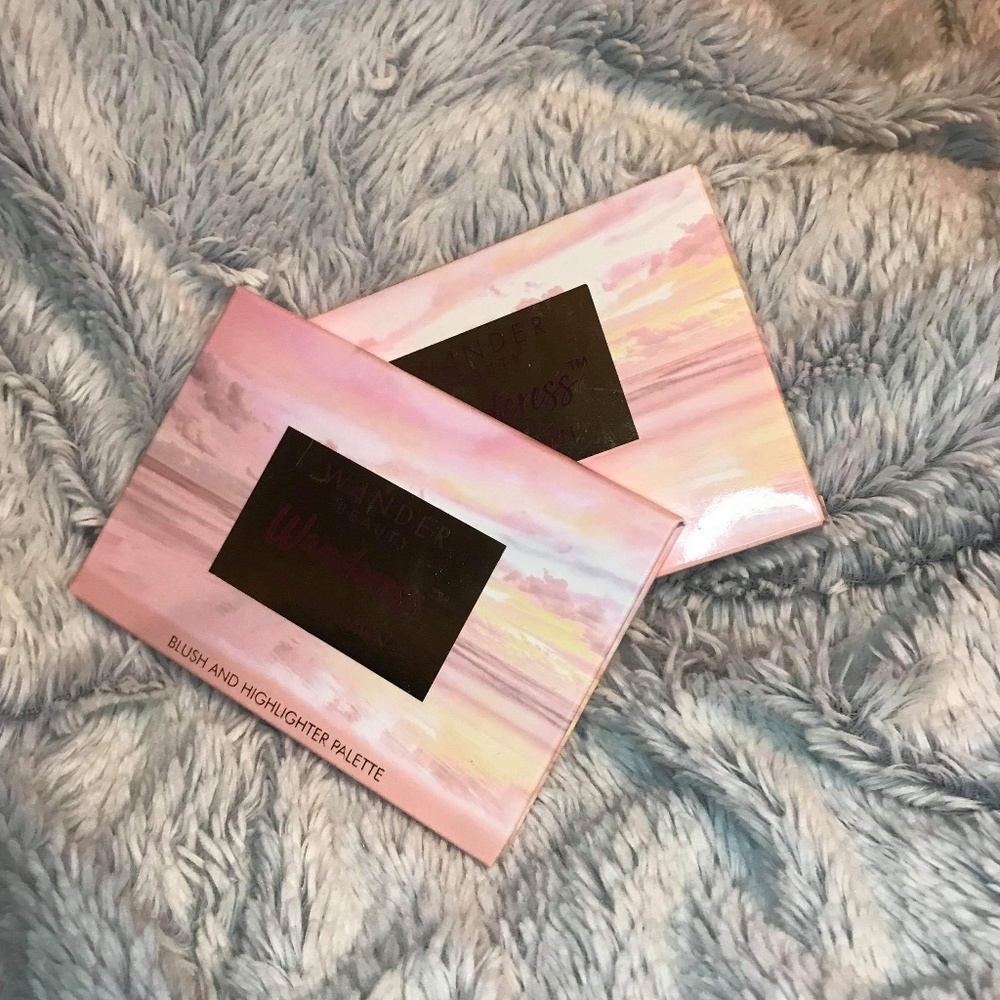 Wanderess palette